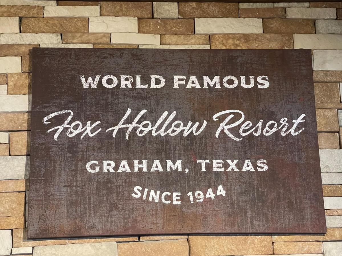 Fox Hollow Resort Graham المظهر الخارجي الصورة